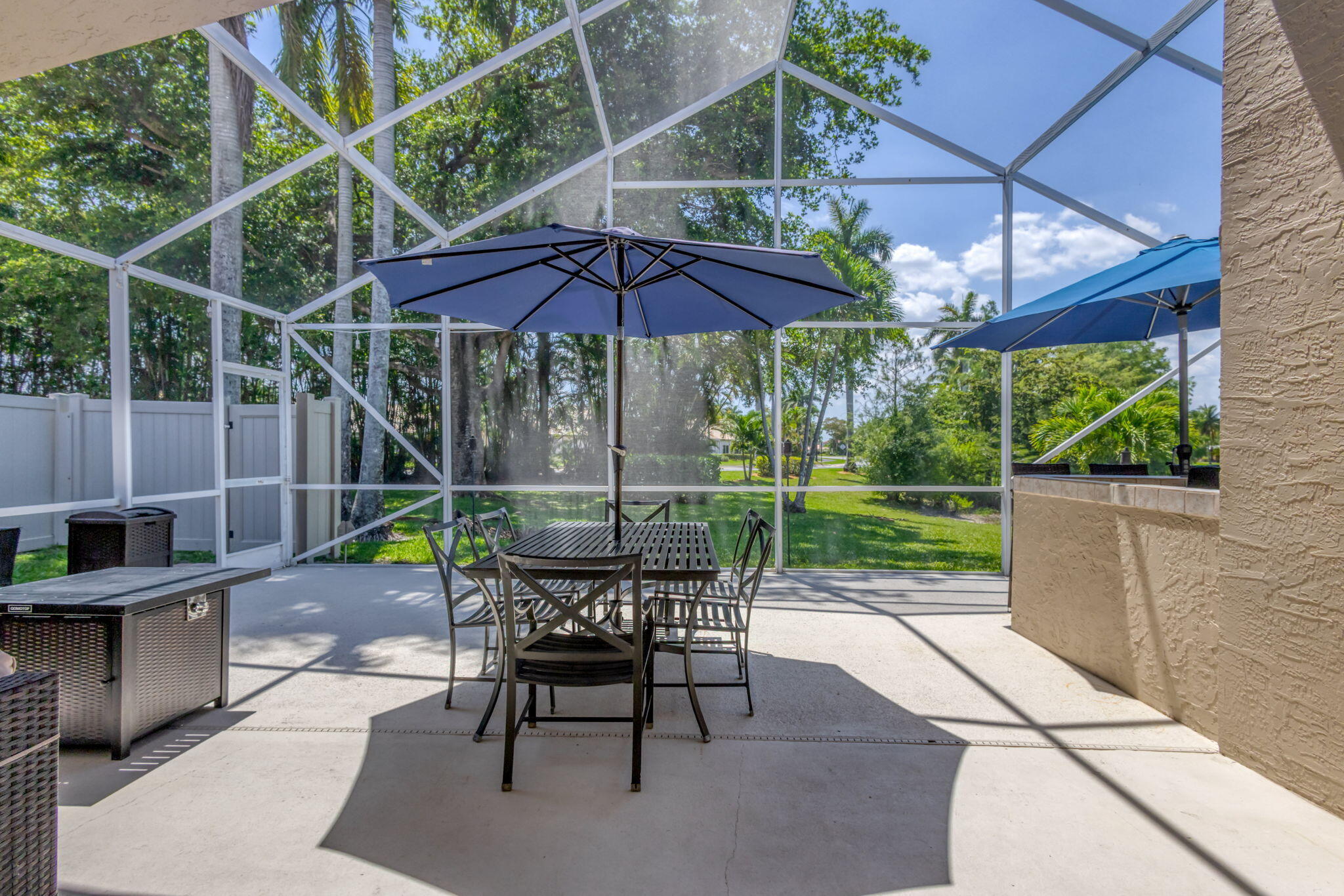 1833 Barnstable Road Wellington, FL 33414 - Photo 25 of 66 39-web-or-mls-5D1A4064_HDR