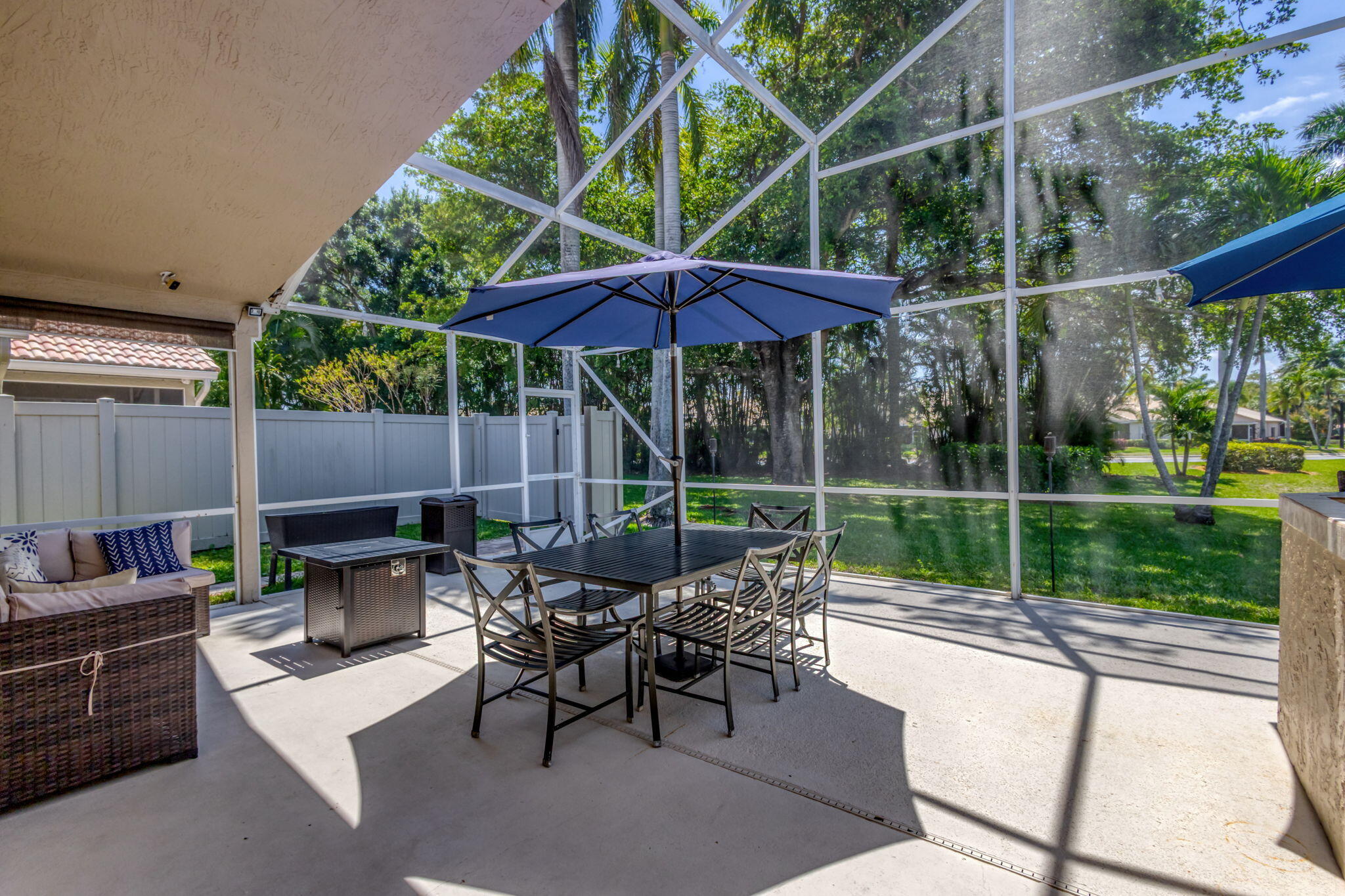 1833 Barnstable Road Wellington, FL 33414 - Photo 26 of 66 40-web-or-mls-5D1A4069_HDR
