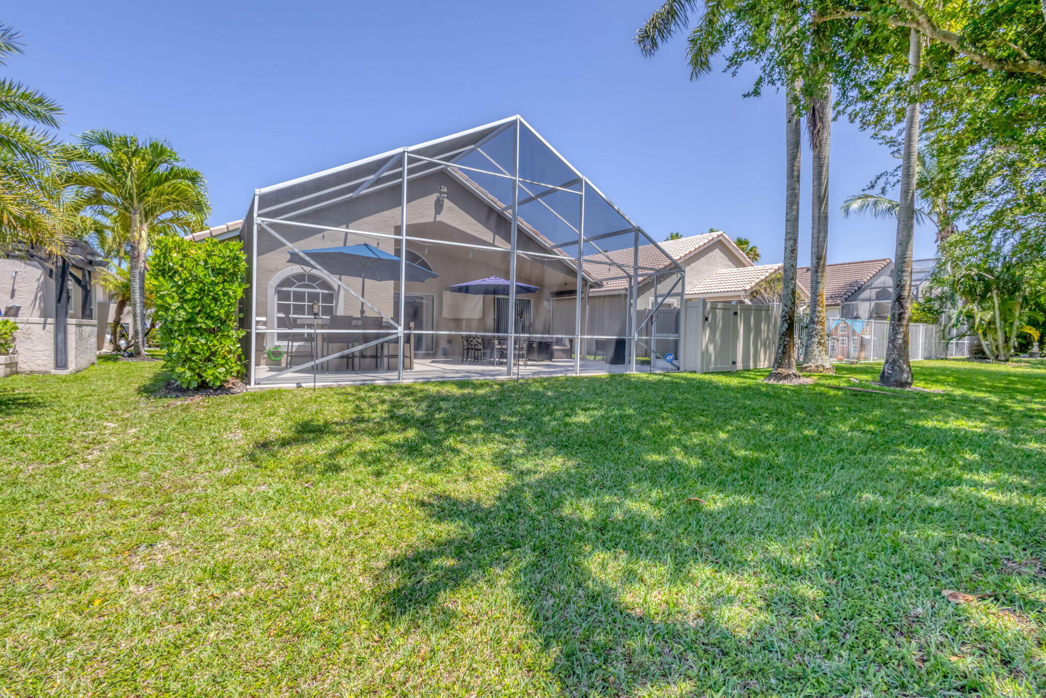 1833 Barnstable Road Wellington, FL 33414 - Photo 30 of 66 49-web-or-mls-5D1A4124_HDR