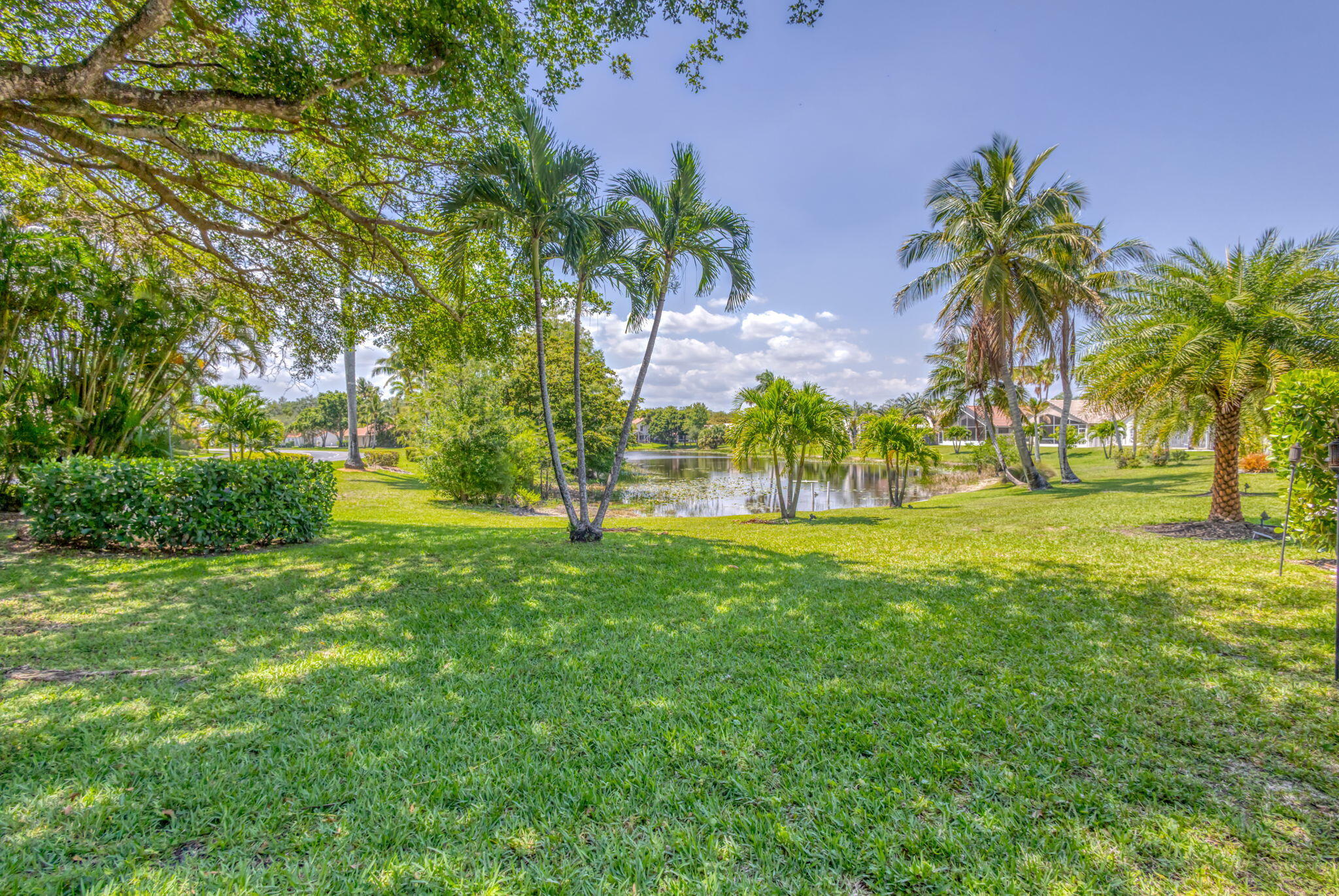 1833 Barnstable Road Wellington, FL 33414 - Photo 31 of 66 51-web-or-mls-5D1A4134_HDR