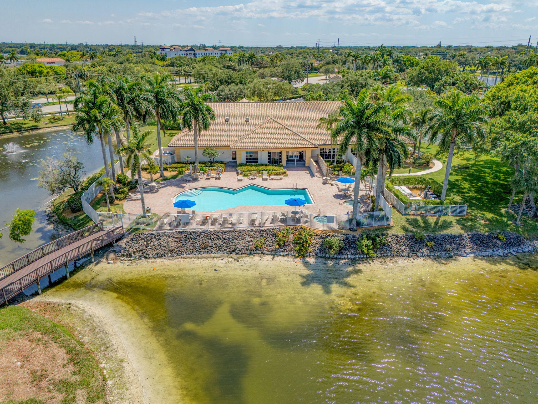 1833 Barnstable Road Wellington, FL 33414 - Photo 40 of 66 82-web-or-mls-DJI_20250515151636_0199_DJ