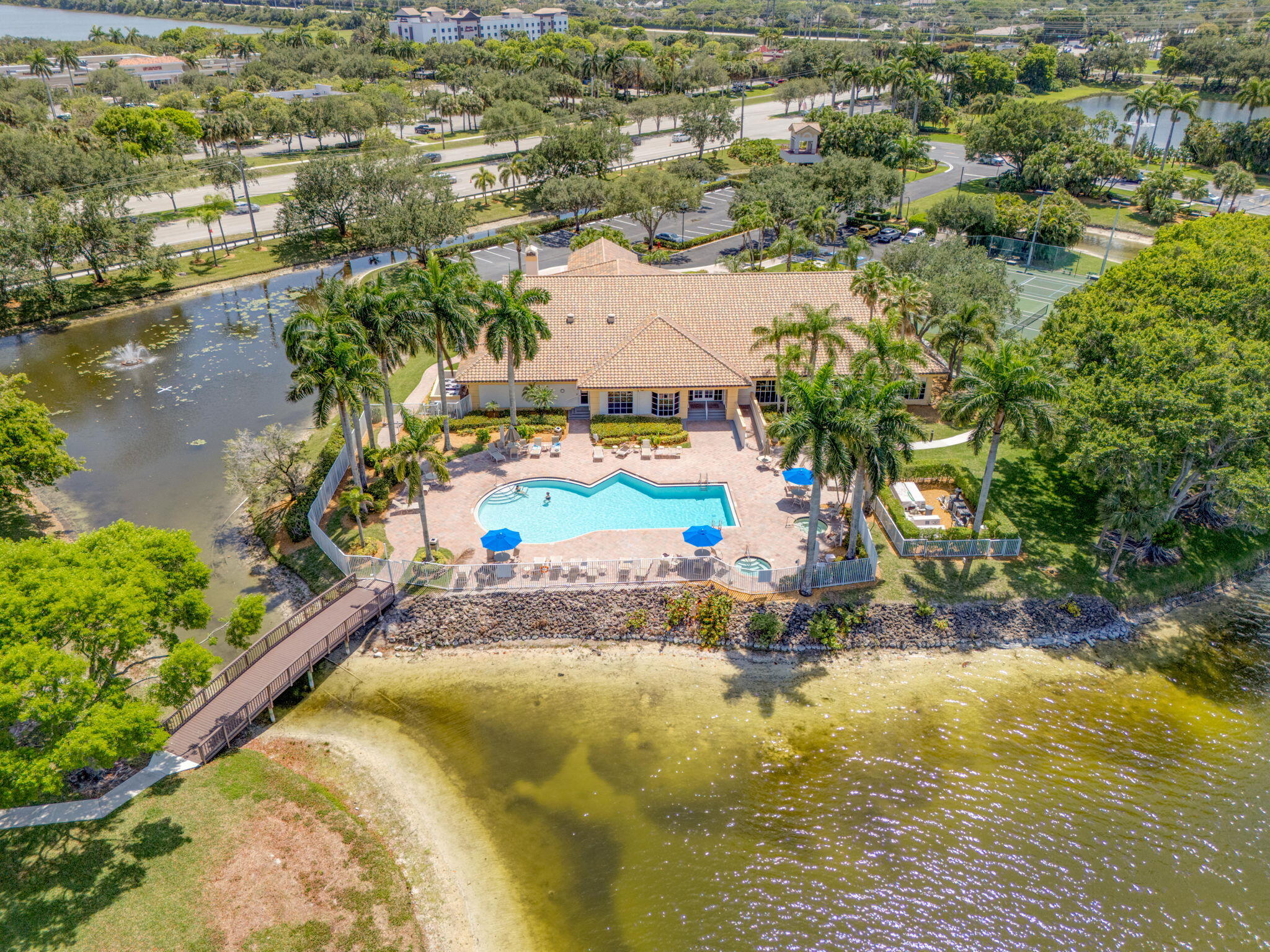 1833 Barnstable Road Wellington, FL 33414 - Photo 41 of 66 71-web-or-mls-DJI_20250515145955_0166_DJ
