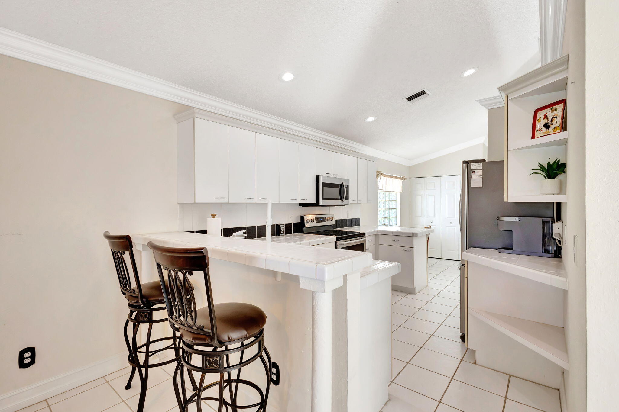 1833 Barnstable Road Wellington, FL 33414 - Photo 9 of 66 KITCHEN AND COUNTER