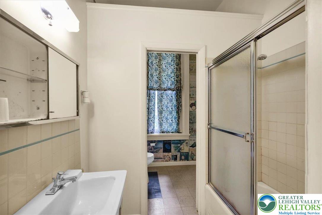 1670 Moselem Spring Road Hamburg, PA 19526 - Photo 30 of 50