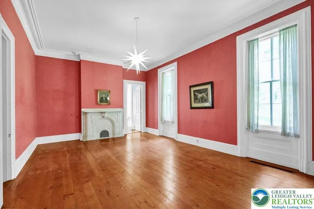 $899,000 | 1670 Moselem Spring Road, Hamburg, PA 19526