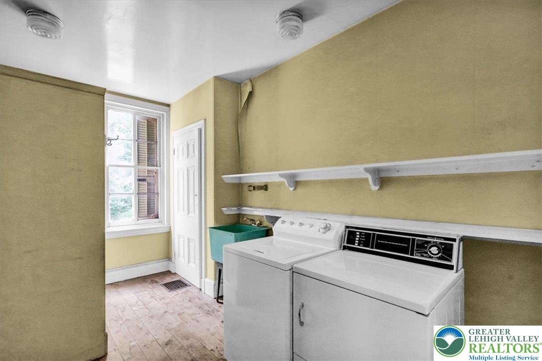 1670 Moselem Spring Road Hamburg, PA 19526 - Photo 50 of 50 a utility room with dryer and washer