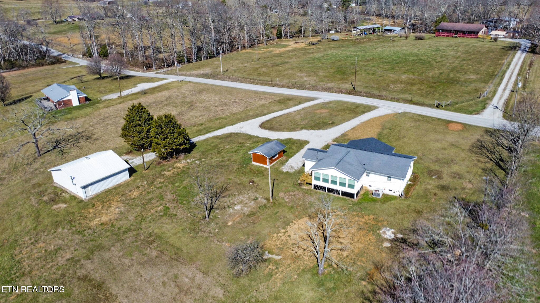 1065 Old Grimsley Road Grimsley, TN 38565 - Photo 39 of 43 a view of swimming pool