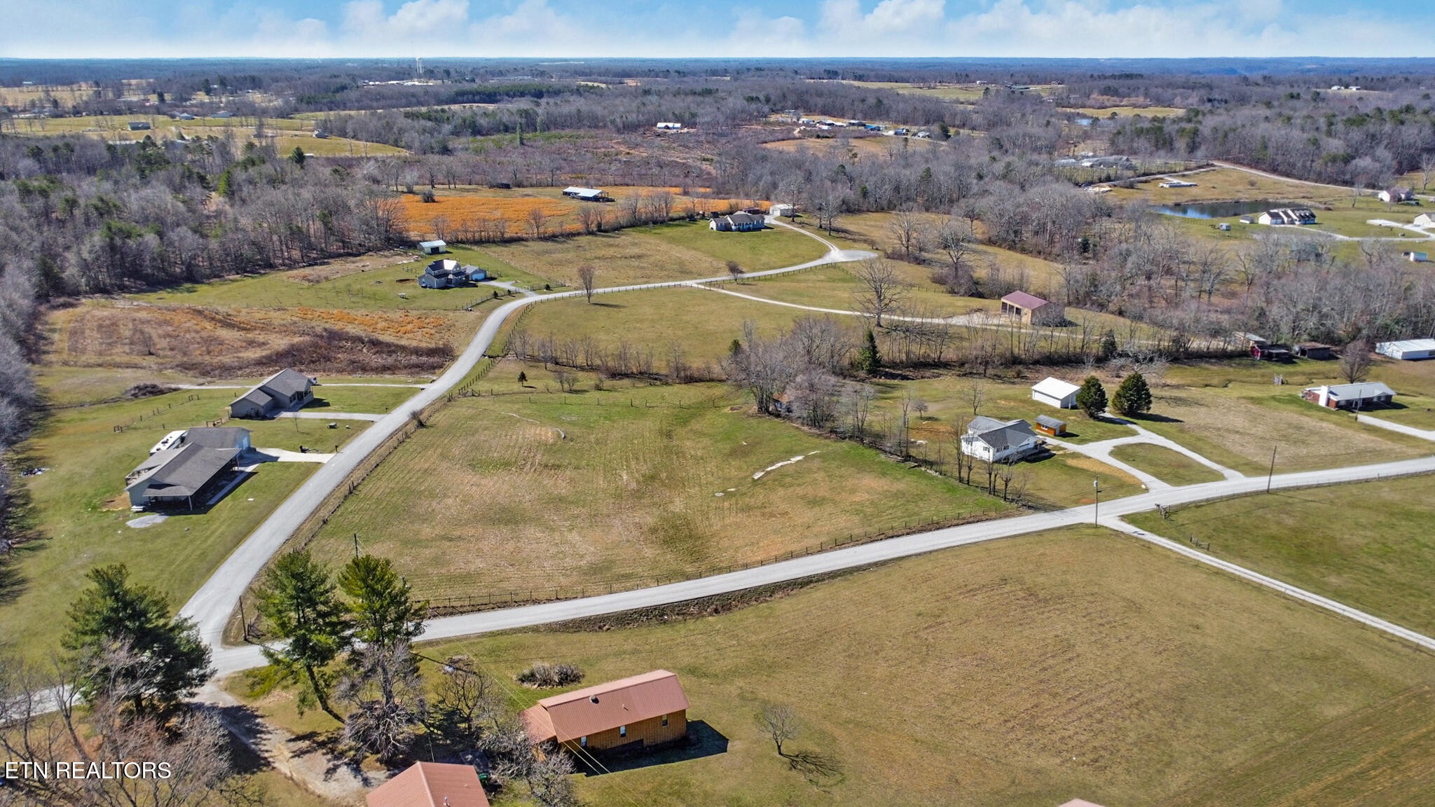 1065 Old Grimsley Road Grimsley, TN 38565 - Photo 41 of 43 an aerial view of a tennis ground
