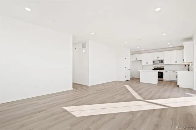 $695,000 | 165 Rock Wren Way, Erie, CO 80516