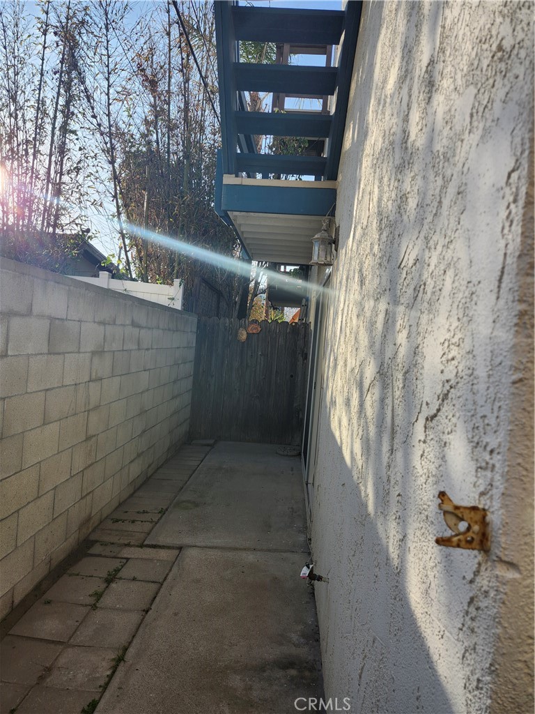 240 Melrose Drive Oxnard, CA 93035 - Photo 51 of 55 Back Patio