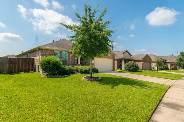 $417,500 | 24322 North Newcastle Bay Trail, Spring, TX 77389