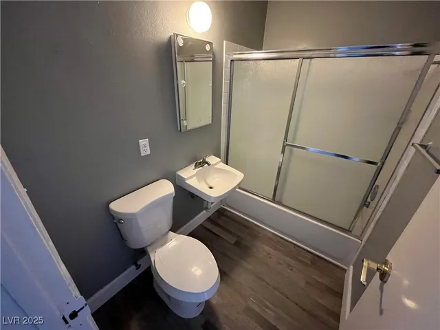 $899 | 2527 Crawford Street, Unit 3, North Las Vegas, NV 89030