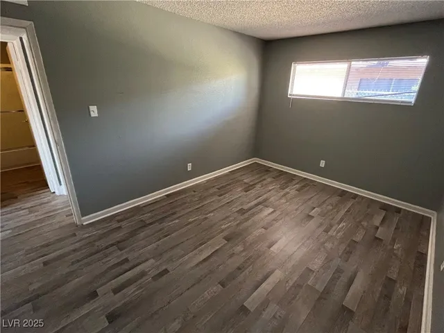 $899 | 2527 Crawford Street, Unit 3, North Las Vegas, NV 89030
