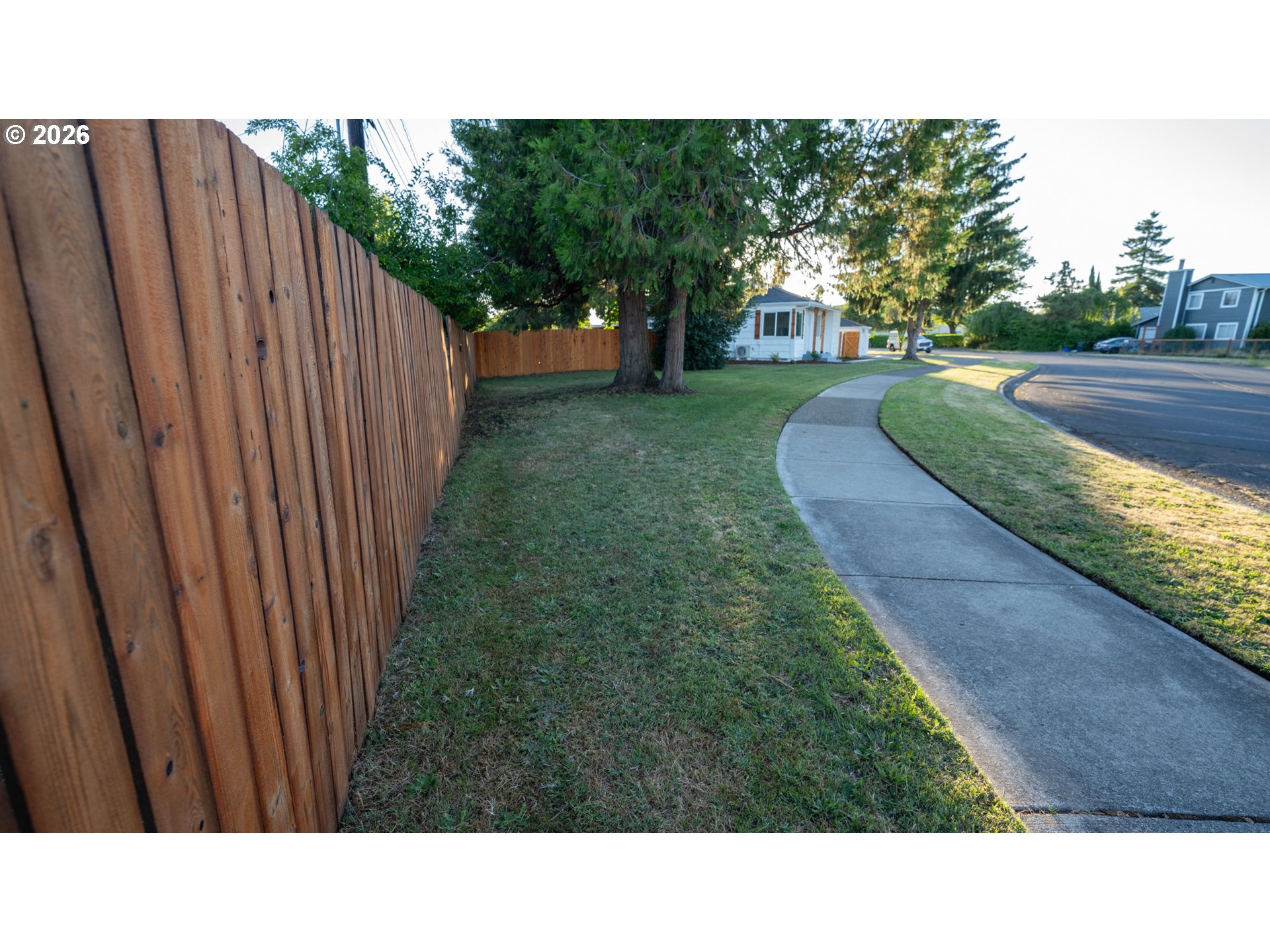 1879 G Street Springfield, OR 97477 - Photo 22 of 24