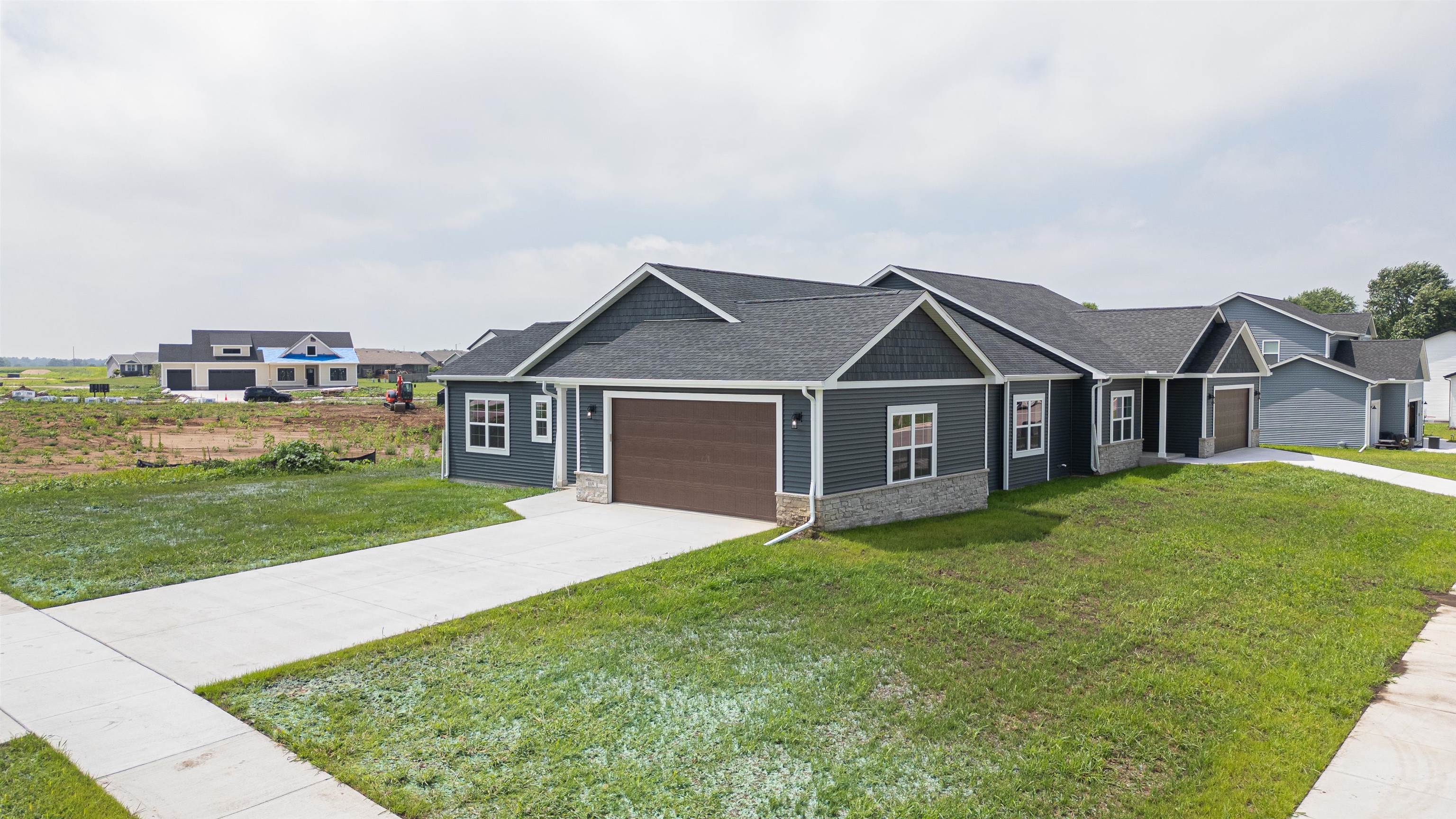 889 Red Hawk Drive Milton, WI 53563 - Photo 3 of 26