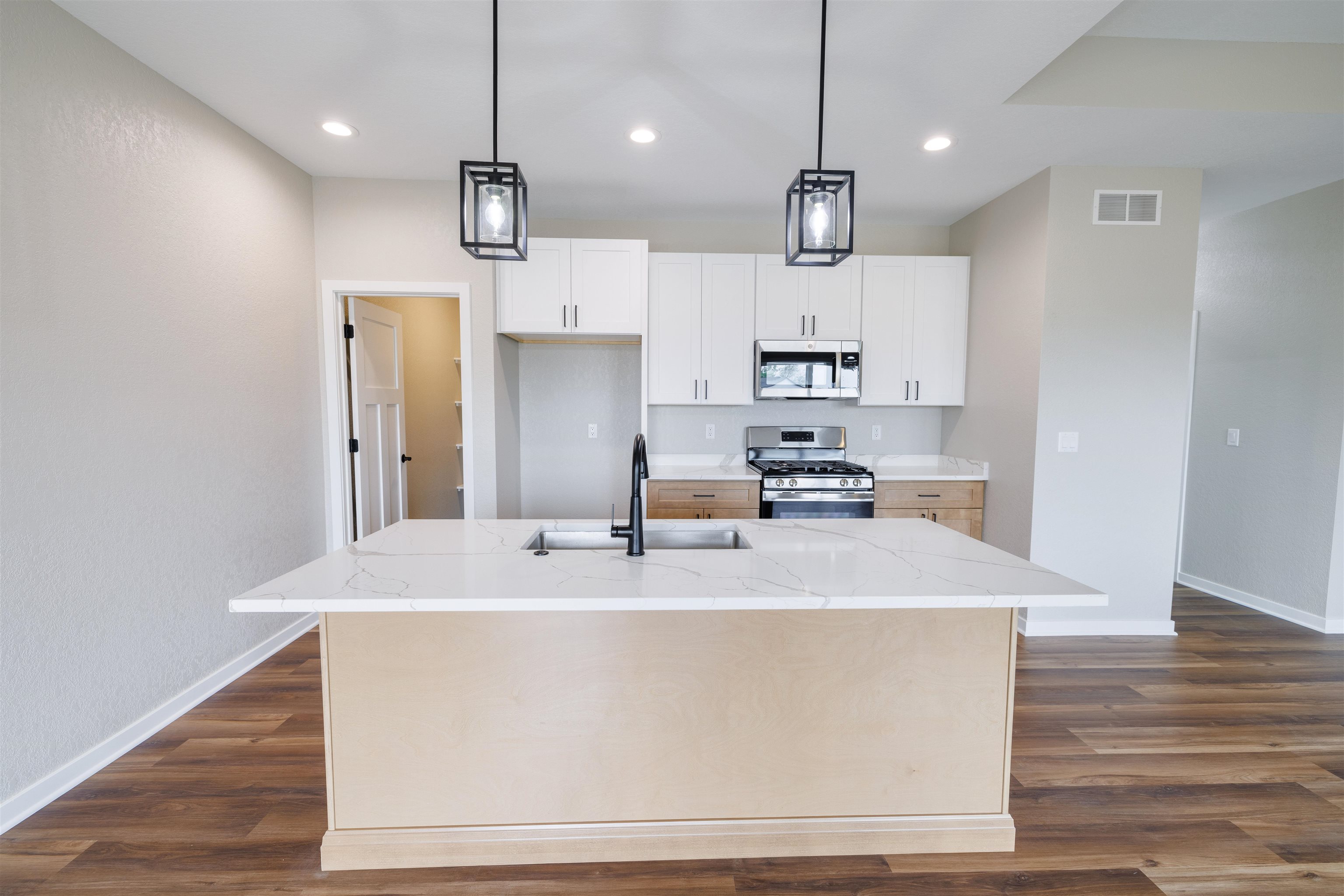 889 Red Hawk Drive Milton, WI 53563 - Photo 8 of 26