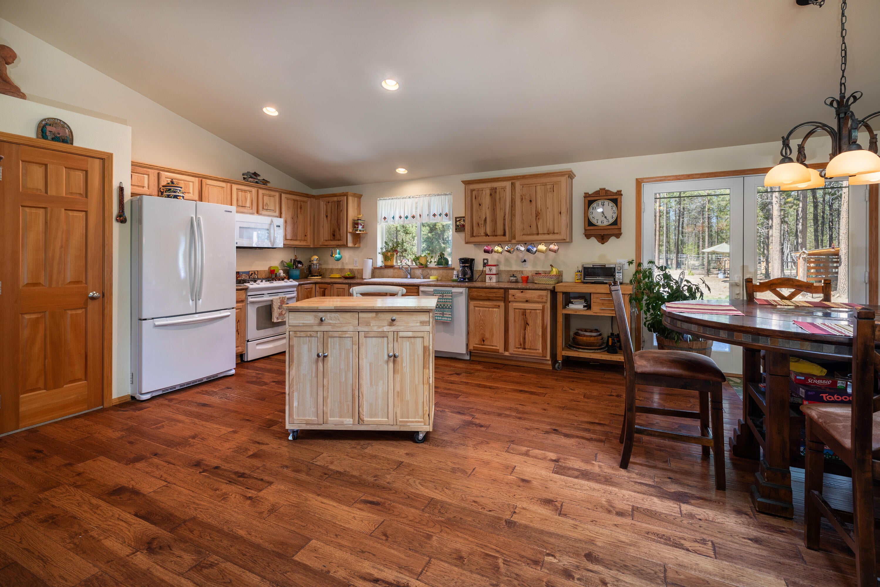 145504 Ranger Court La Pine, OR 97739 - Photo 5 of 38 145504RangerCt_ (4)