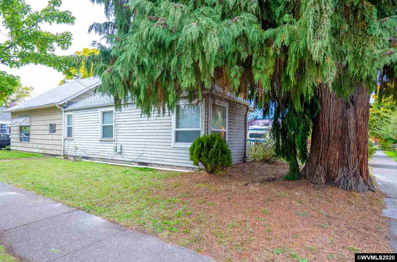 742 Southwest 13th Street Corvallis, OR 97333 - Photo 6 of 15