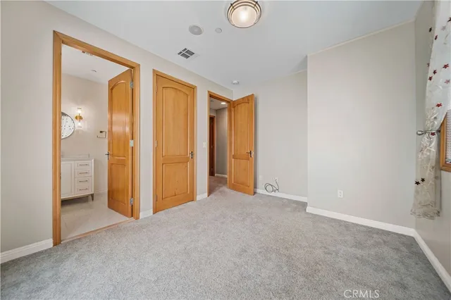 $4,750 | 216 North Buena Vista Street, Burbank, CA 91505