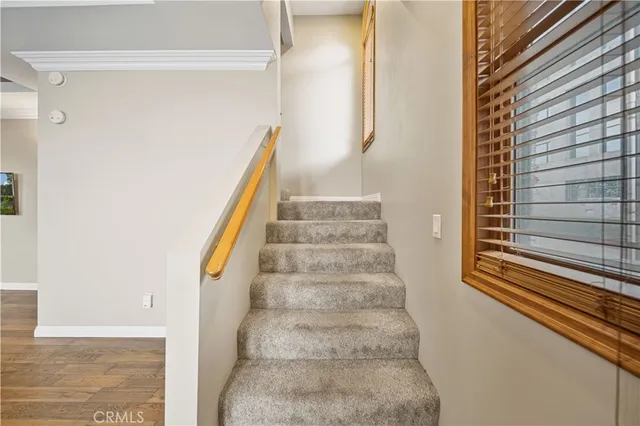 $4,750 | 216 North Buena Vista Street, Burbank, CA 91505