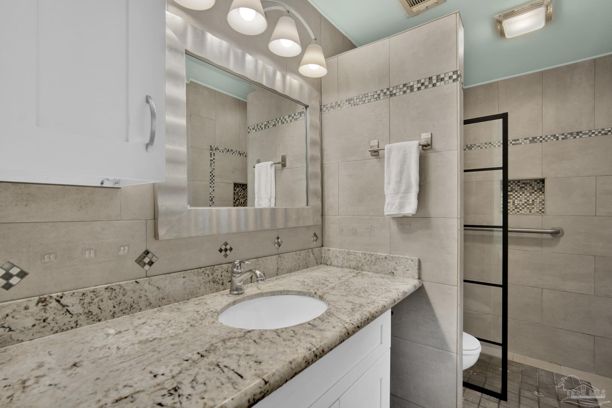 1041 Trout Road Pensacola, FL 32506 - Photo 21 of 59 Gallery Image 21