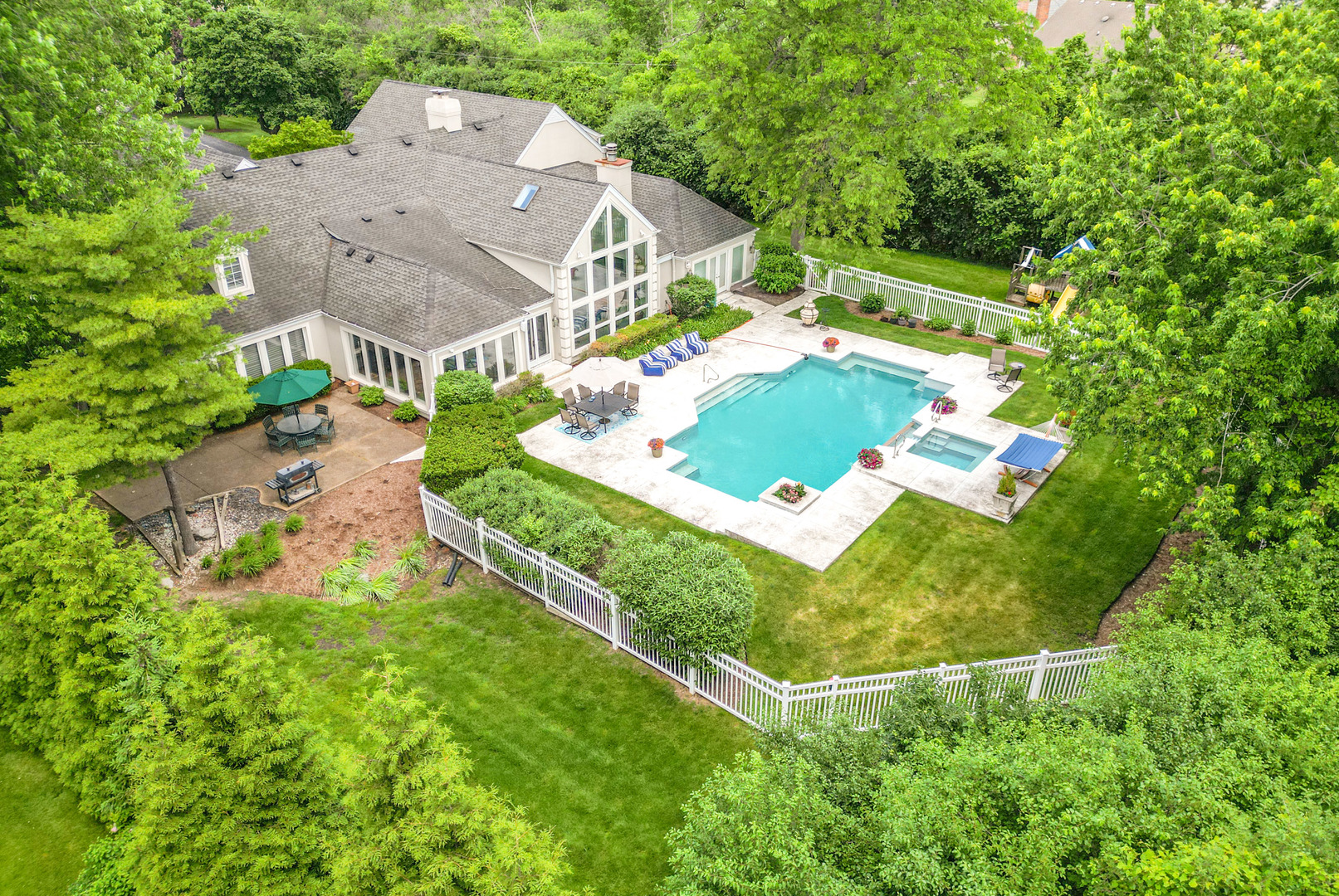 1601 Riverwoods Road Lake Forest, IL 60045 - Photo 6 of 9