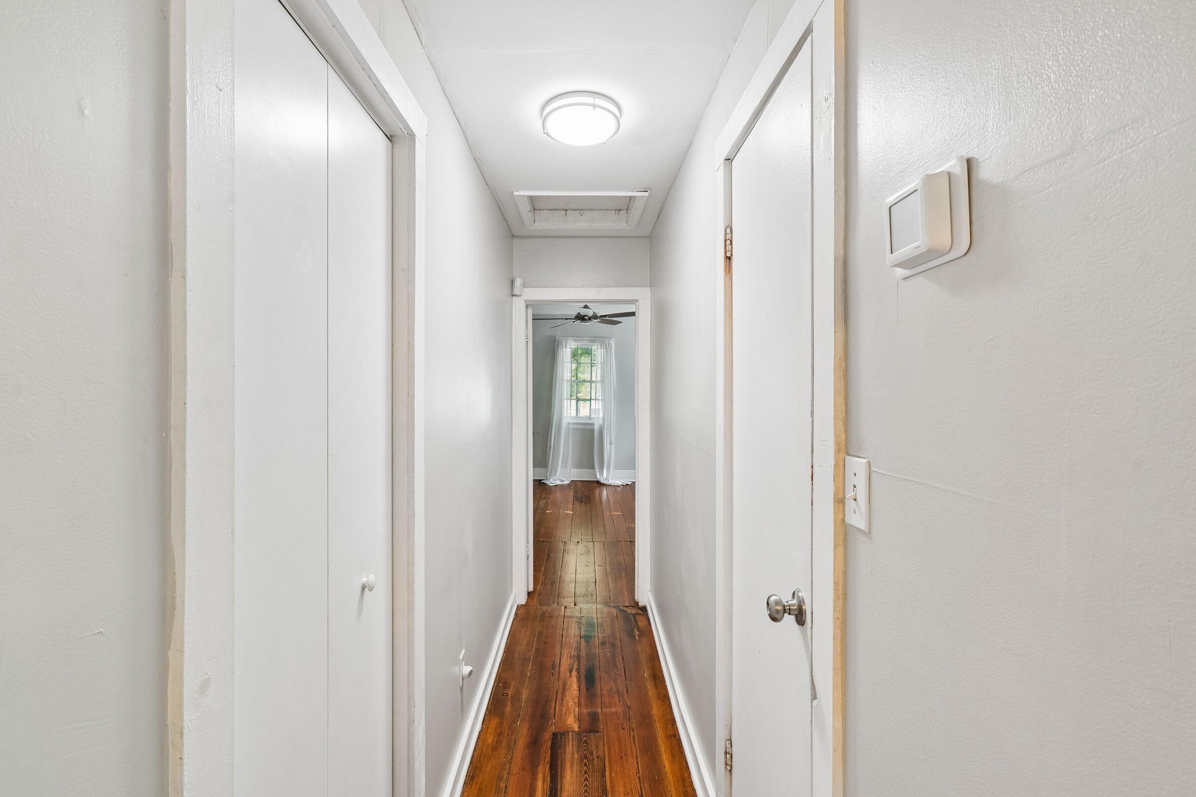 20 Amherst Street, Unit B Charleston, SC 29403 - Photo 22 of 34 20AmherstSt-KeenEyeMarketing-037