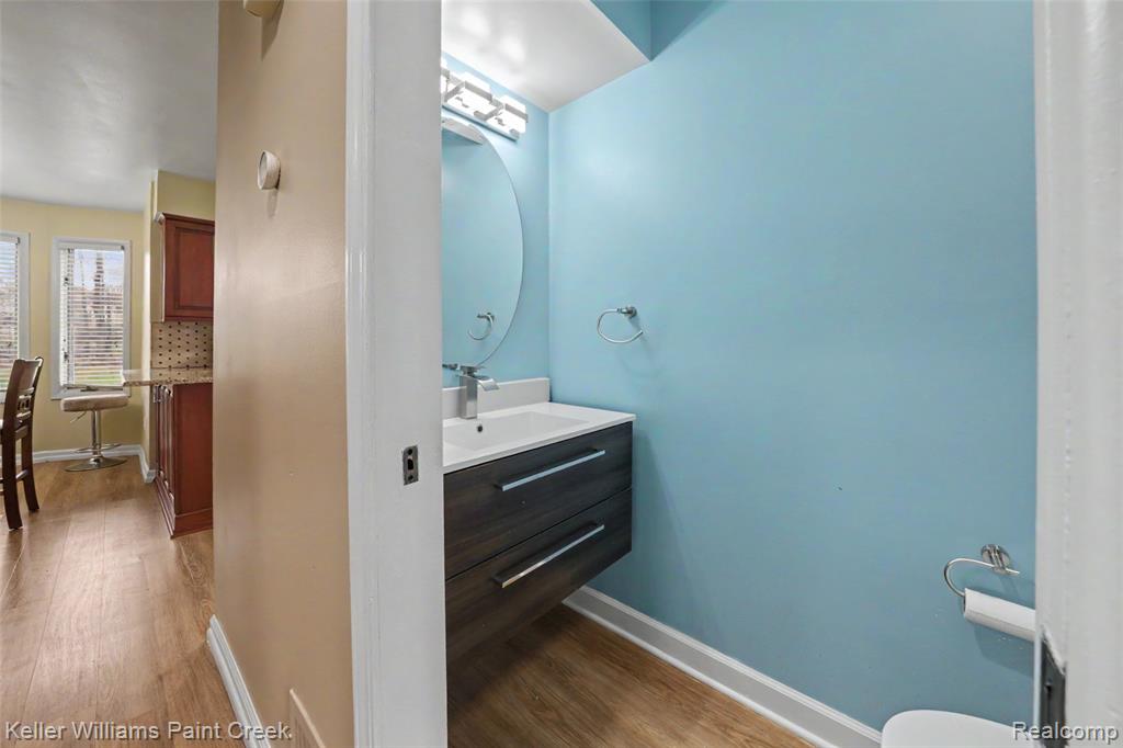 709 Denham Lane Rochester, MI 48307 - Photo 12 of 27