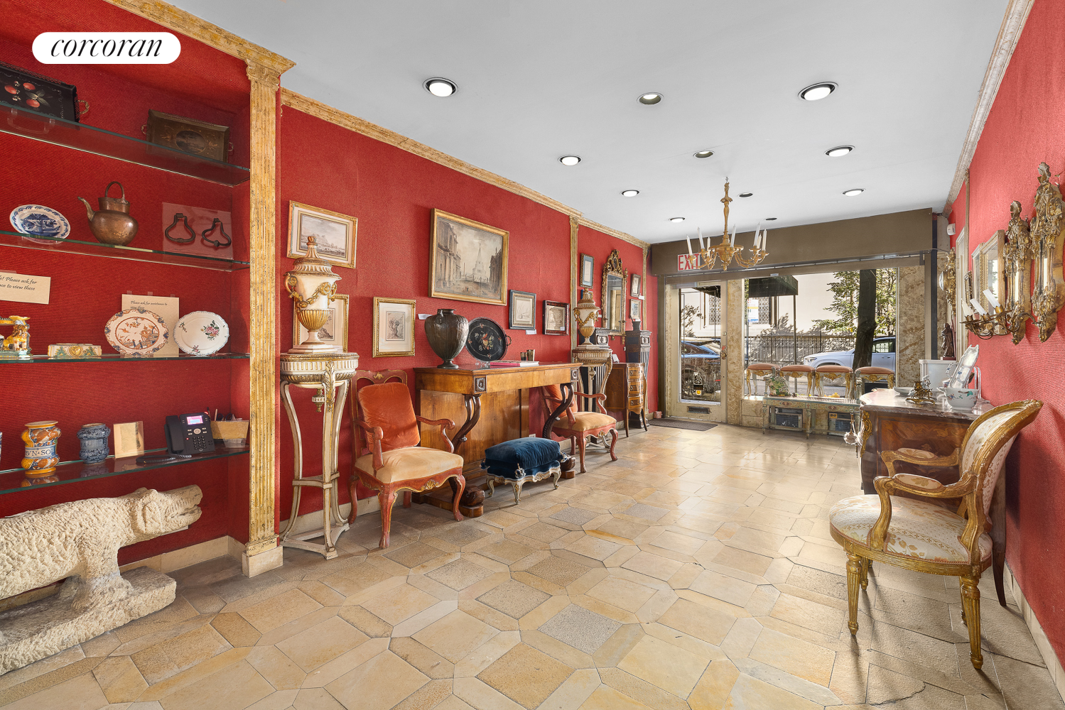 36 East 73rd Street Manhattan, NY 10021 - Photo 2 of 31 a living room with furniture