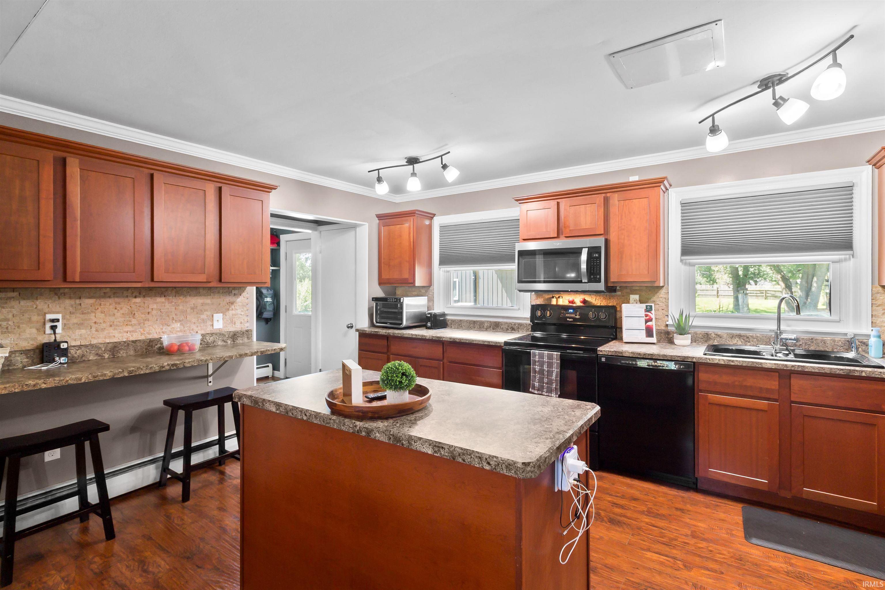5608 South Delmar Road Marion, IN 46953 - Photo 11 of 45 Gallery Image 11