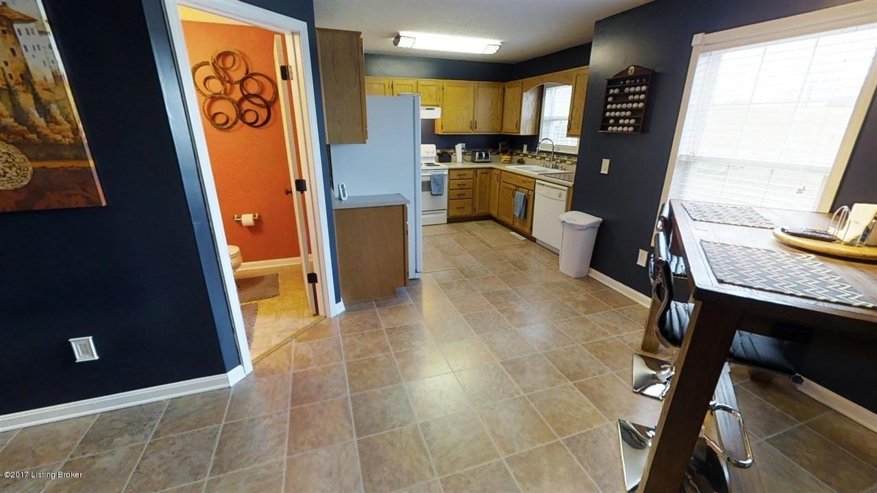 102 Vineyard Road Elizabethtown, KY 4270