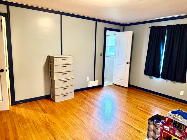 $249,900 | 918 Old Farm Road, Bedford, IN 47421