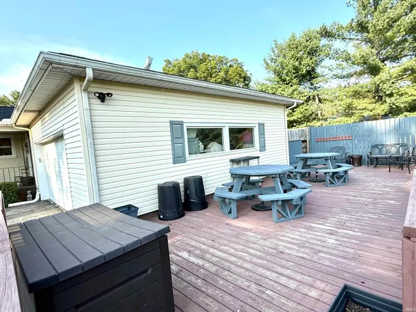 $249,900 | 918 Old Farm Road, Bedford, IN 47421