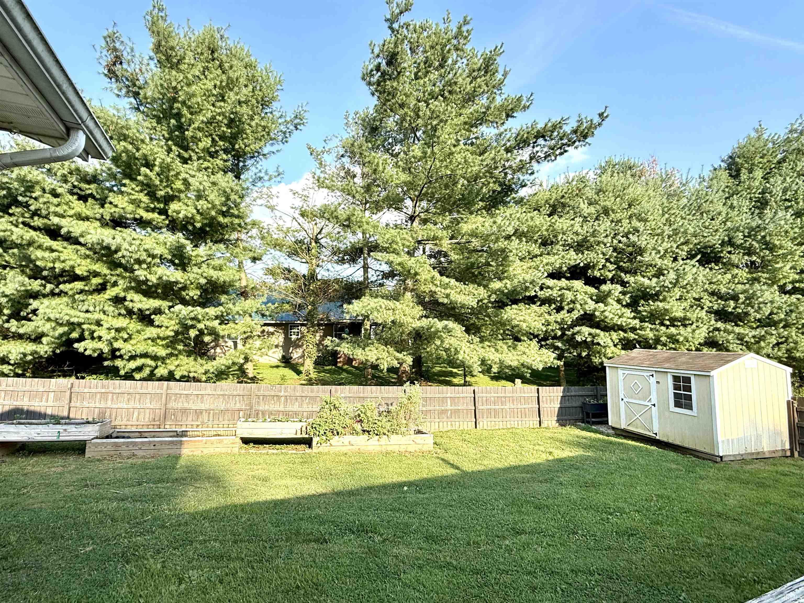 918 Old Farm Road Bedford, IN 47421 - Photo 20 of 23