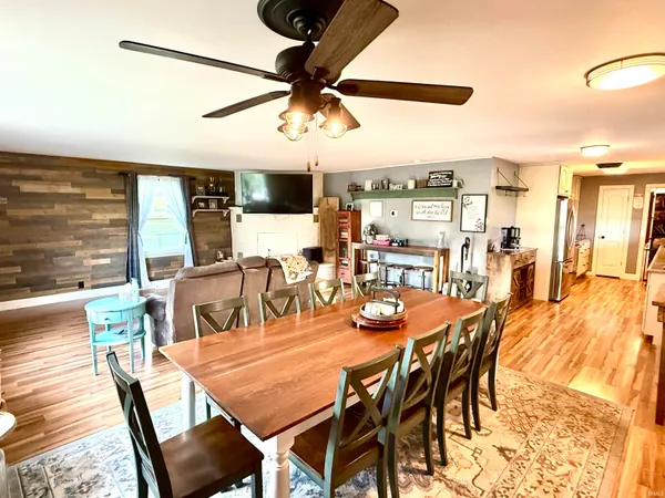 $249,900 | 918 Old Farm Road, Bedford, IN 47421