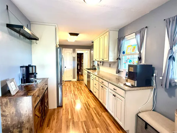 $249,900 | 918 Old Farm Road, Bedford, IN 47421