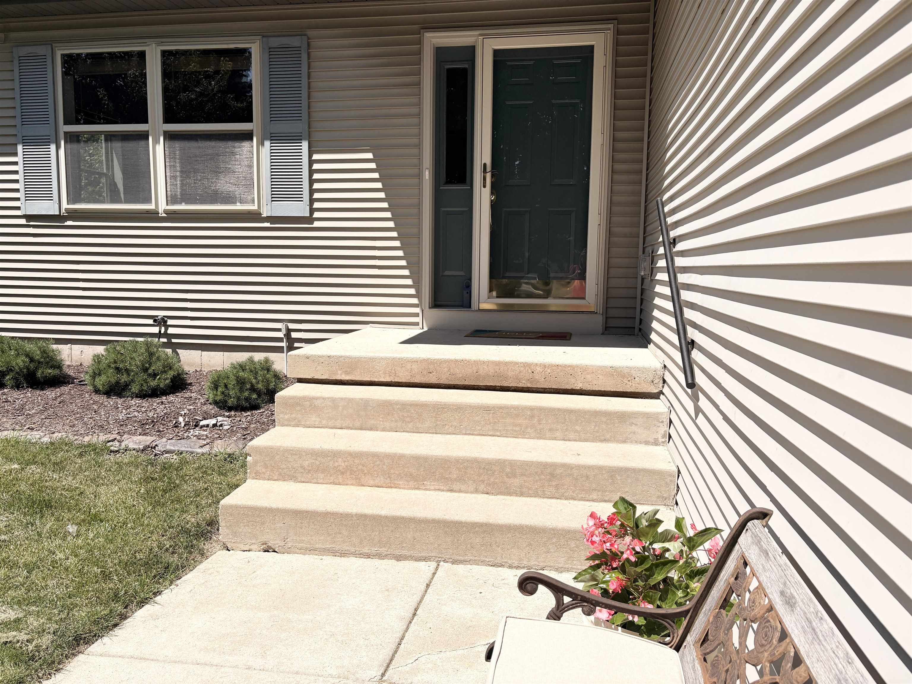 1340 Prairie Rose Drive Sun Prairie, WI 53590 - Photo 2 of 39