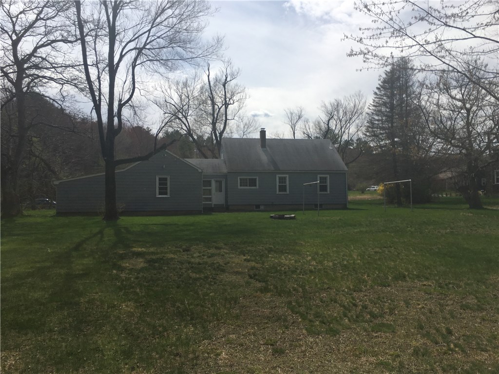 219 Money Hill Road Glocester, RI 02814 - Photo 8 of 28 Gallery Image 8
