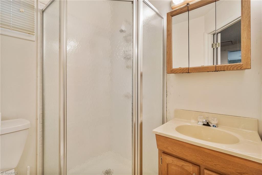 411 Kyle Road Winston-Salem, NC 27104 - Photo 22 of 27 Gallery Image 22