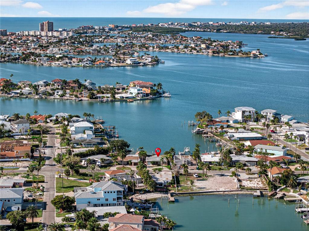 406 161st Avenue Redington Beach, FL 33708 - Photo 11 of 24 Gallery Image 11