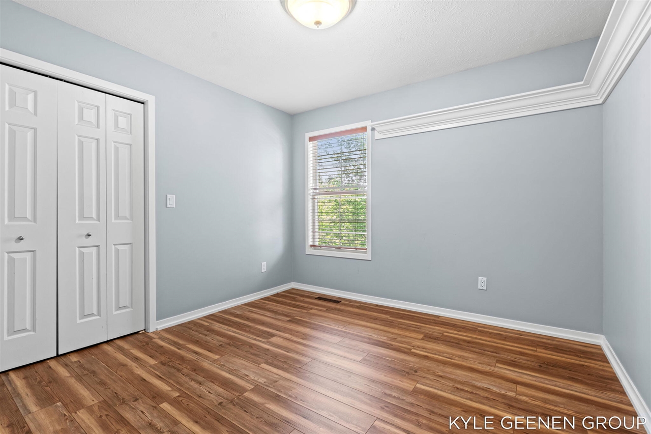 1104 Keystone Road Holland, MI 49423 - Photo 36 of 80