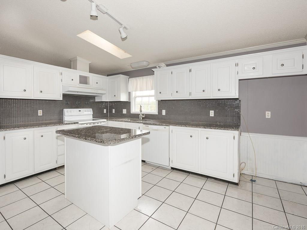5906 Williamson Road Rock Hill, SC 29730 - Photo 2 of 24 Gallery Image 2