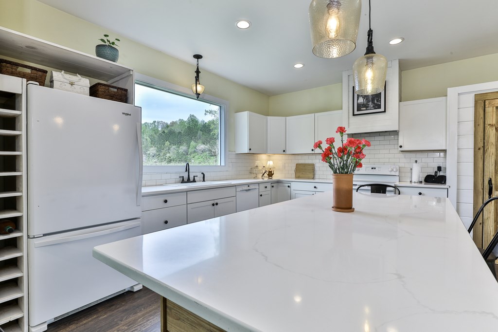 2001 Big Creek Road Ellijay, GA 30536 - Photo 23 of 73