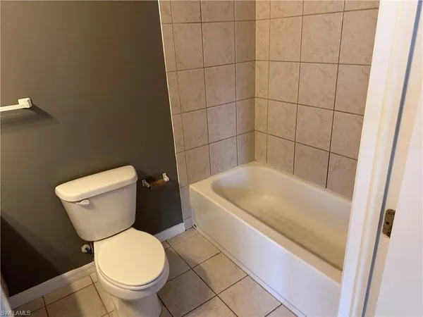 $1,500 | 17483 Dumont Drive, Fort Myers, FL 33967