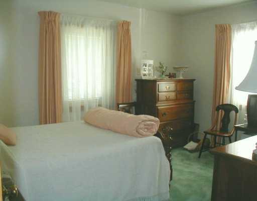 610 McGovern Road Houston, PA 15342 - Photo 5 of 7 Master Bedroom.