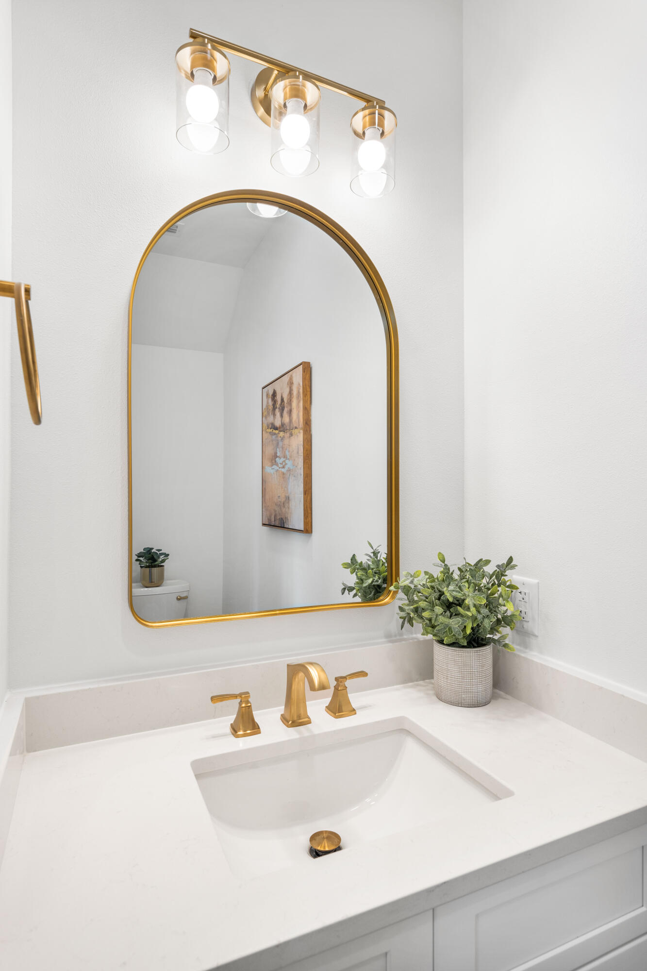 104 Fletcher Way Destin, FL 32541 - Photo 22 of 59 a bathroom with a sink and a mirror