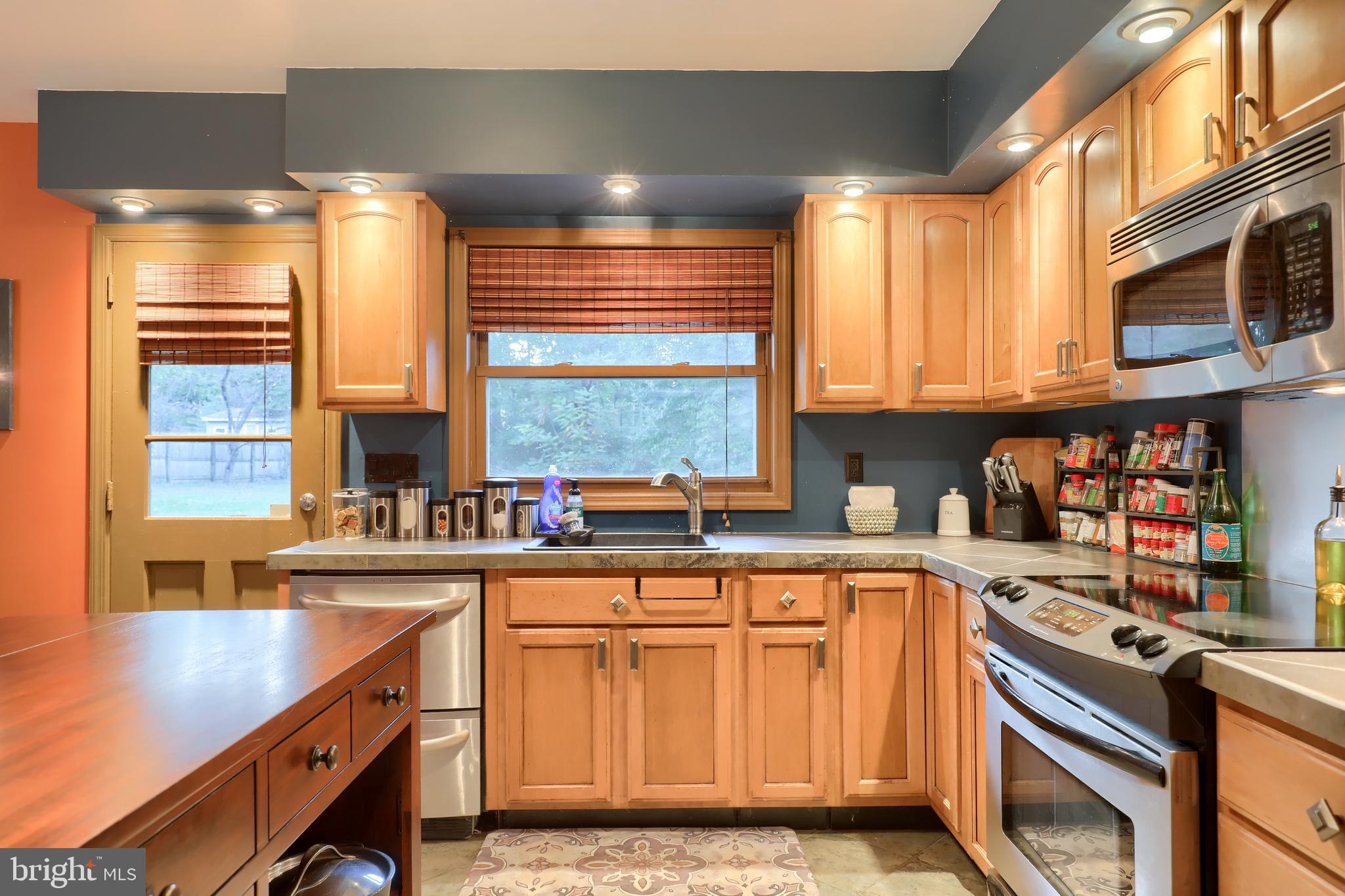 1307 Farr Road Reading, PA 19611 - Photo 28 of 41 Gallery Image 28