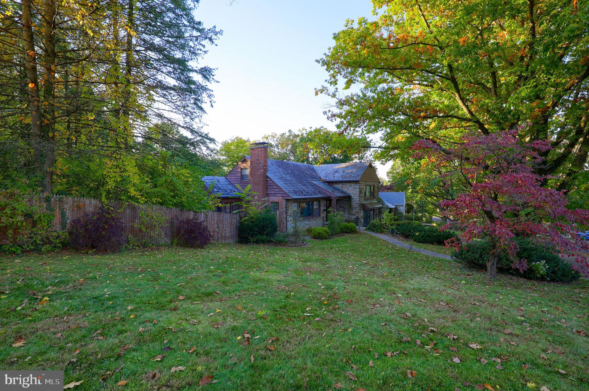 1307 Farr Road Reading, PA 19611 - Photo 4 of 41 Gallery Image 4