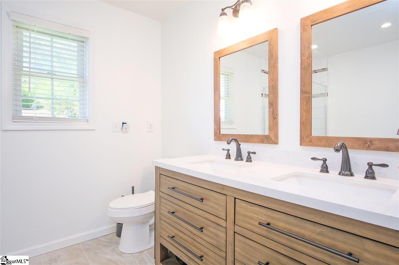 685 Holly Springs Road Lyman, SC 29365 - Photo 14 of 36 Gallery Image 14