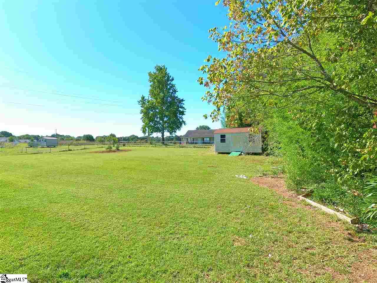 685 Holly Springs Road Lyman, SC 29365 - Photo 27 of 36 Gallery Image 27